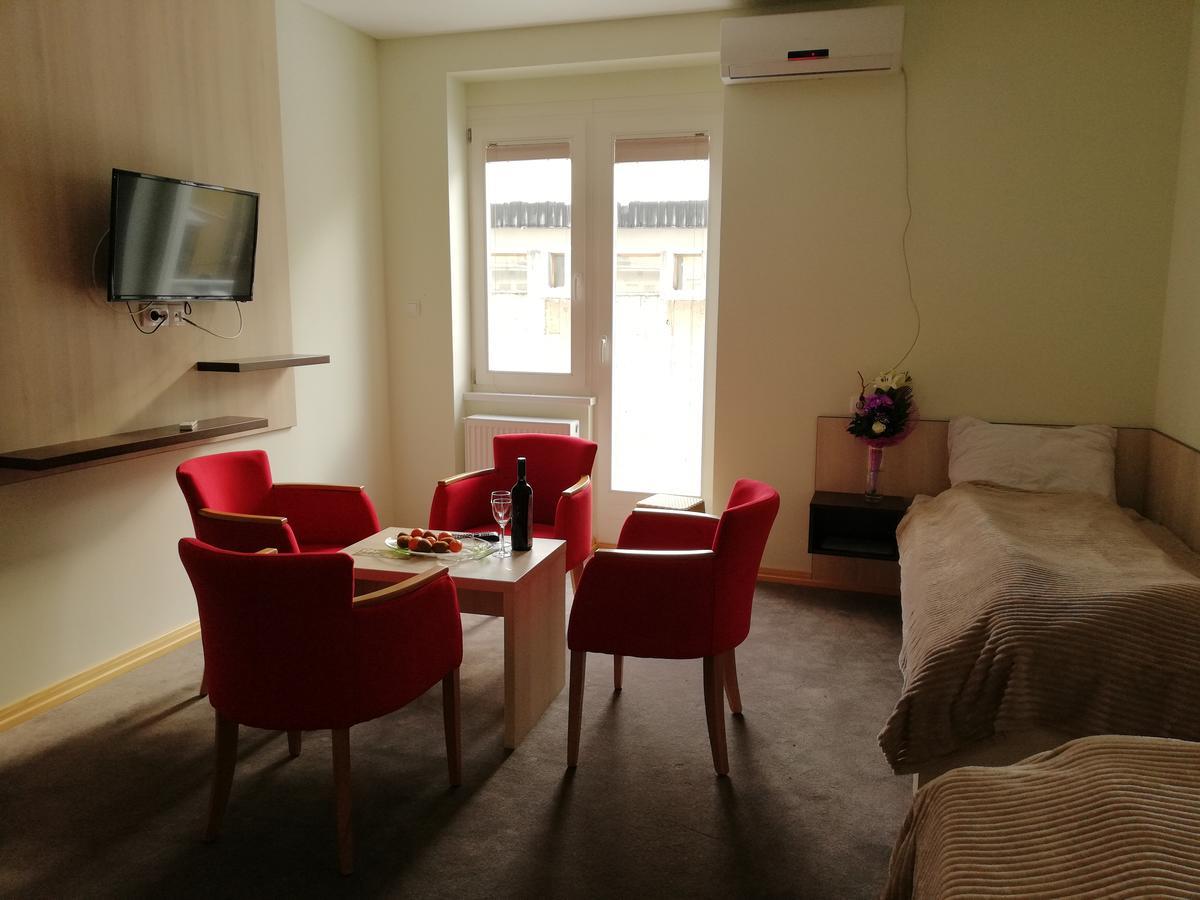 Apartments Mavesa Vrnjačka Banja Εξωτερικό φωτογραφία